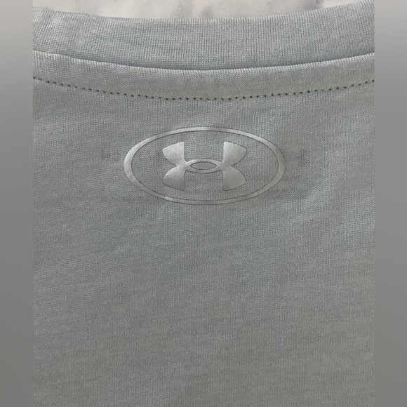 Women's UA Tech™ Twist V-Neck NWOT - Picture 3 of 4